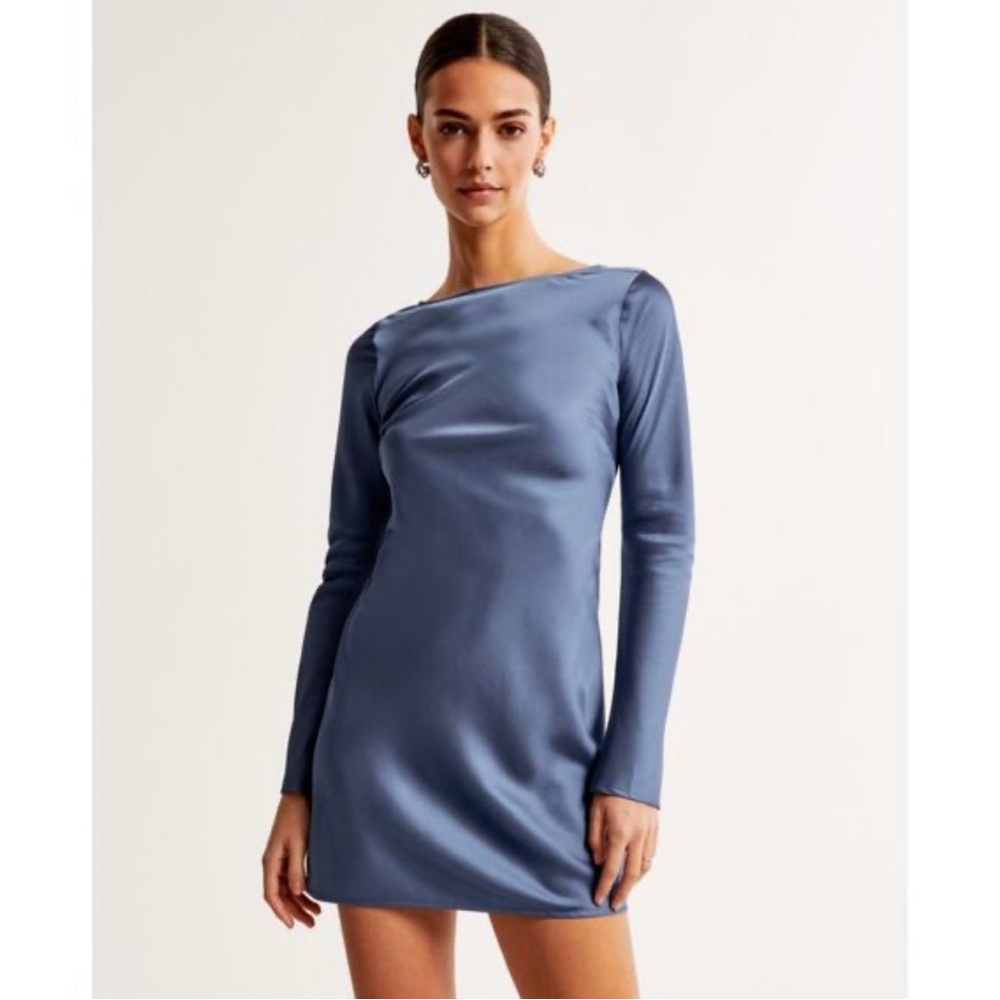 Abercrombie Satin Long Sleeve Open Back Mini Dress 🩵✨